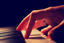 -绿茵烽火再燃！欧洲区预选赛上演诸神之战