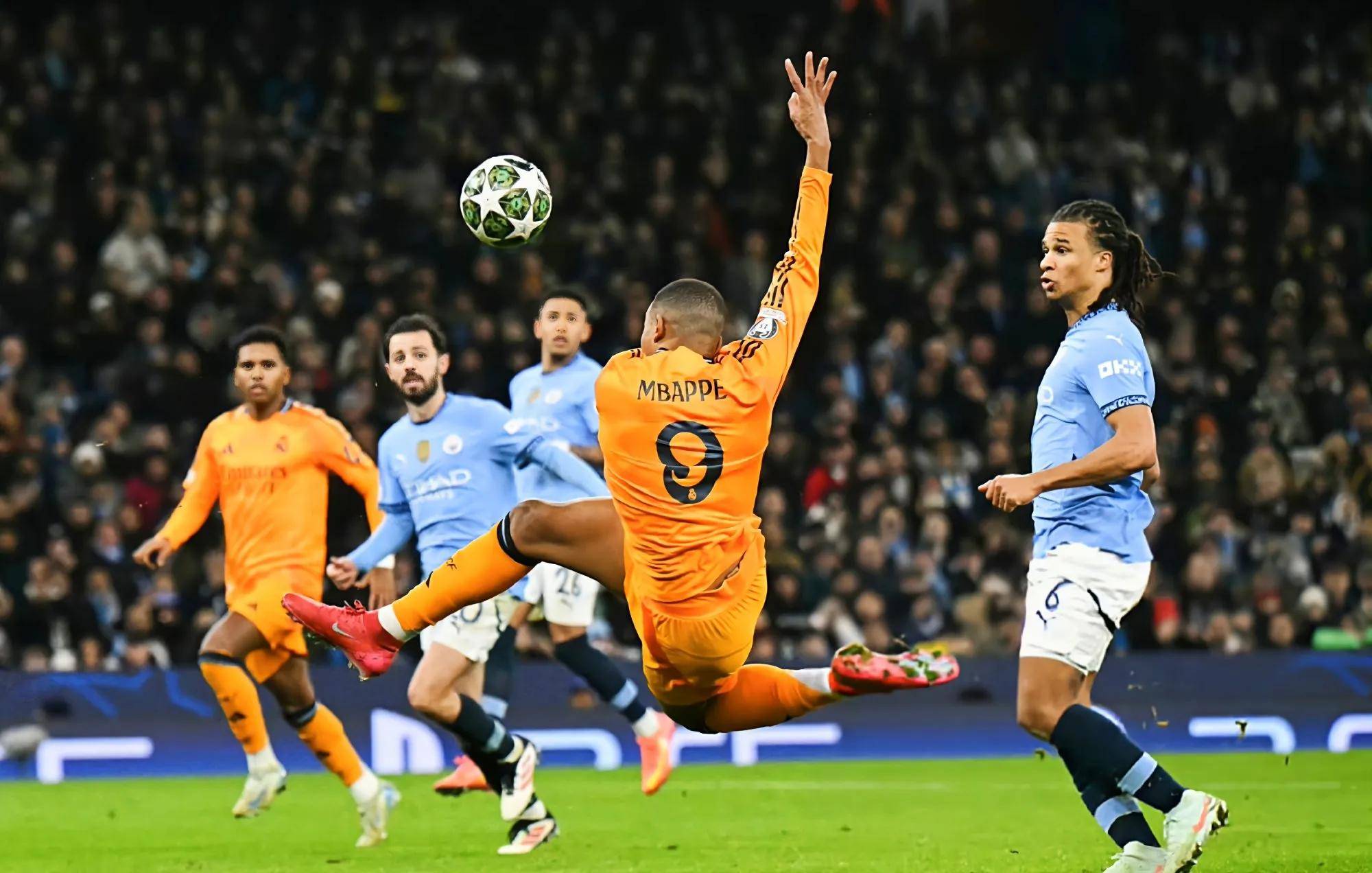 皇马王者归来,逆转晋级欧冠决赛 皇马王者归来,逆转晋级欧冠决赛