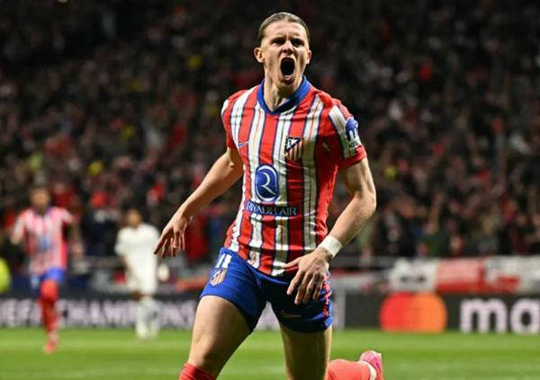 马竞紧随对手脚步,成功晋级四强 马竞紧随对手脚步,成功晋级四强