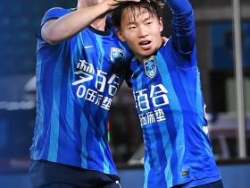 南通支云主场负于重庆泰山,防守表现出现疲态 南通支云主场负于重庆泰山,防守表现出现疲态