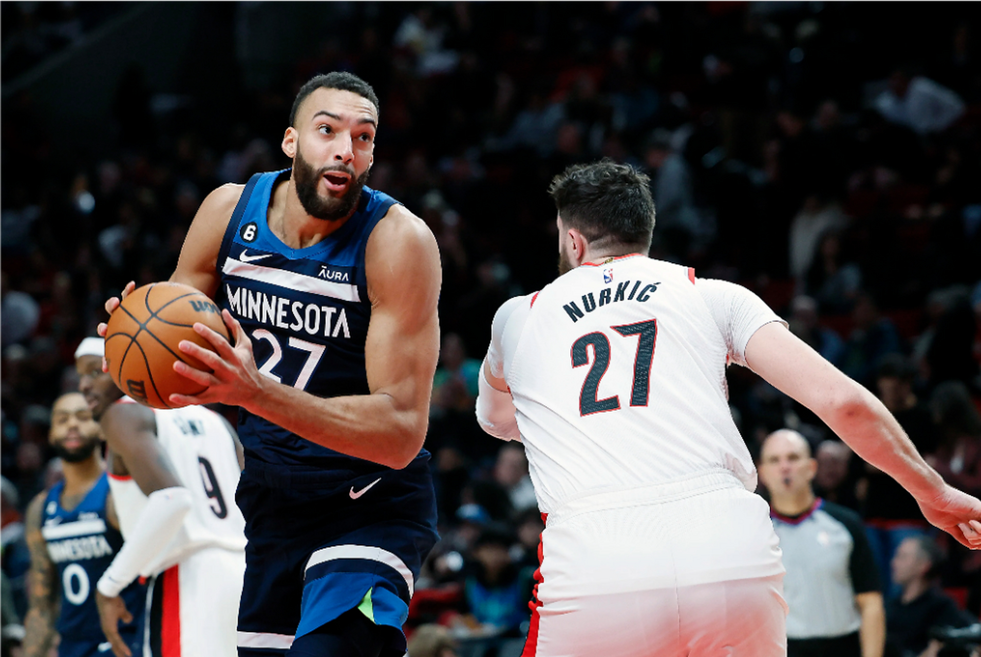 开拓者主场大胜国王,利拉德爆砍38分 开拓者主场大胜国王,利拉德爆砍38分