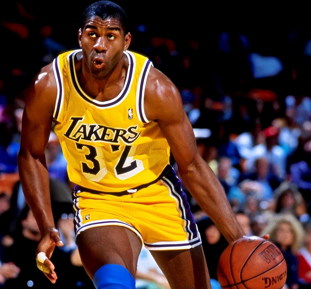 -MVP再度绽放，魔术师与76人惊艳逆转