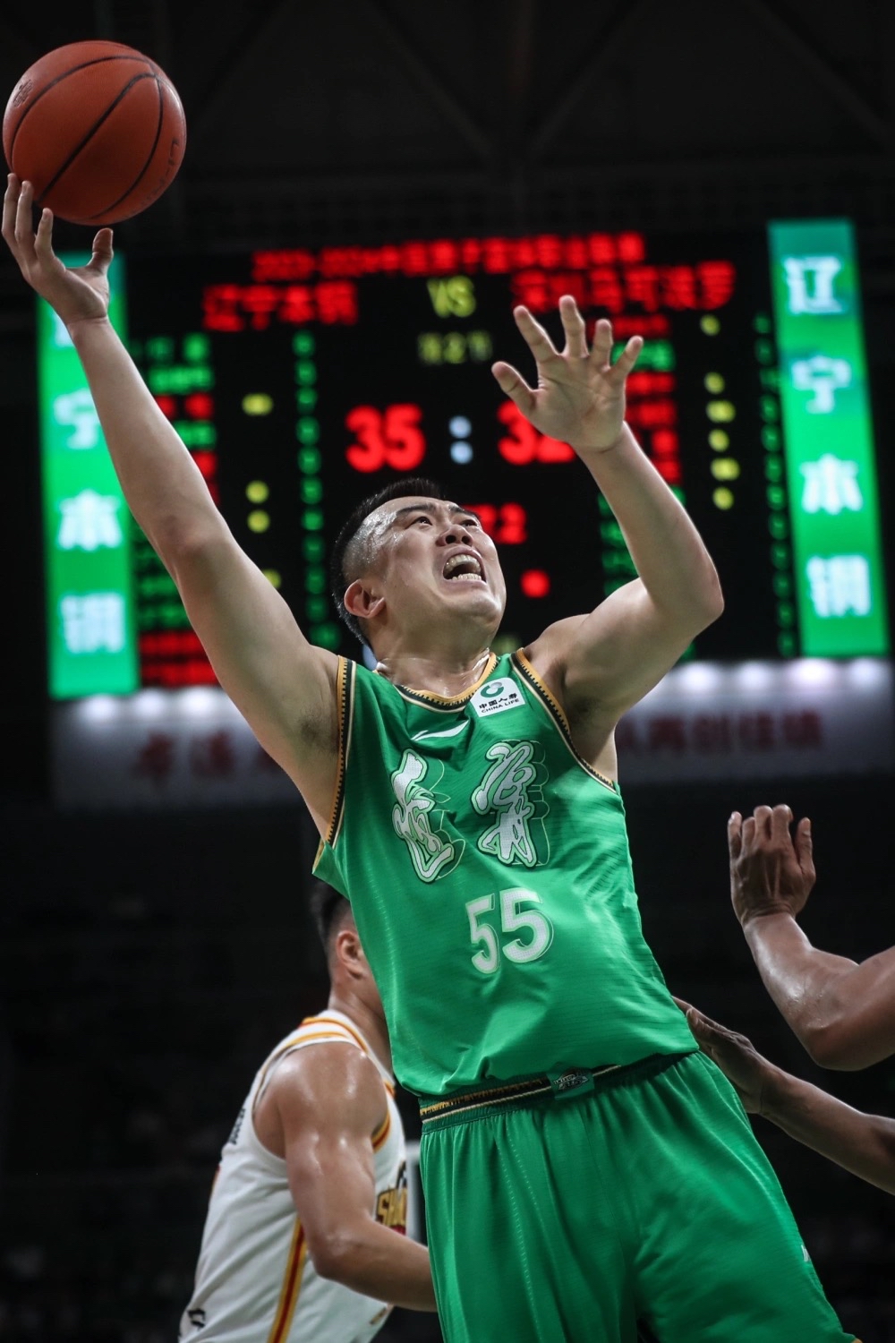 北京球队遭遇挑战,失去小组领先优势 北京球队遭遇挑战,失去小组领先优势