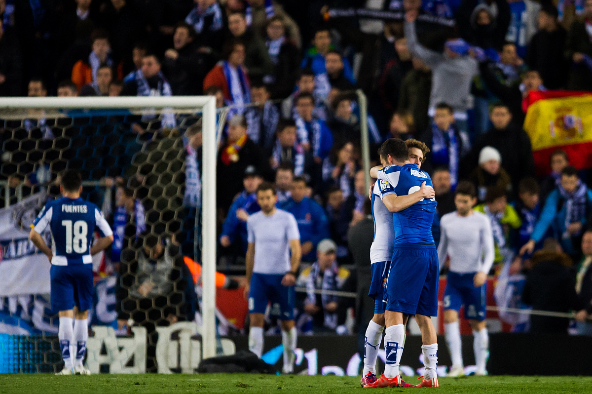 切尔西主场战平，球队持续呈现摆动态势