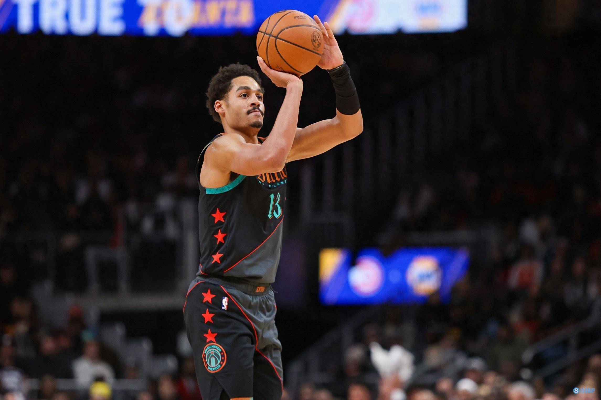 乐鱼官网-奇才横扫巴西男篮，丹尼·格林关键制胜